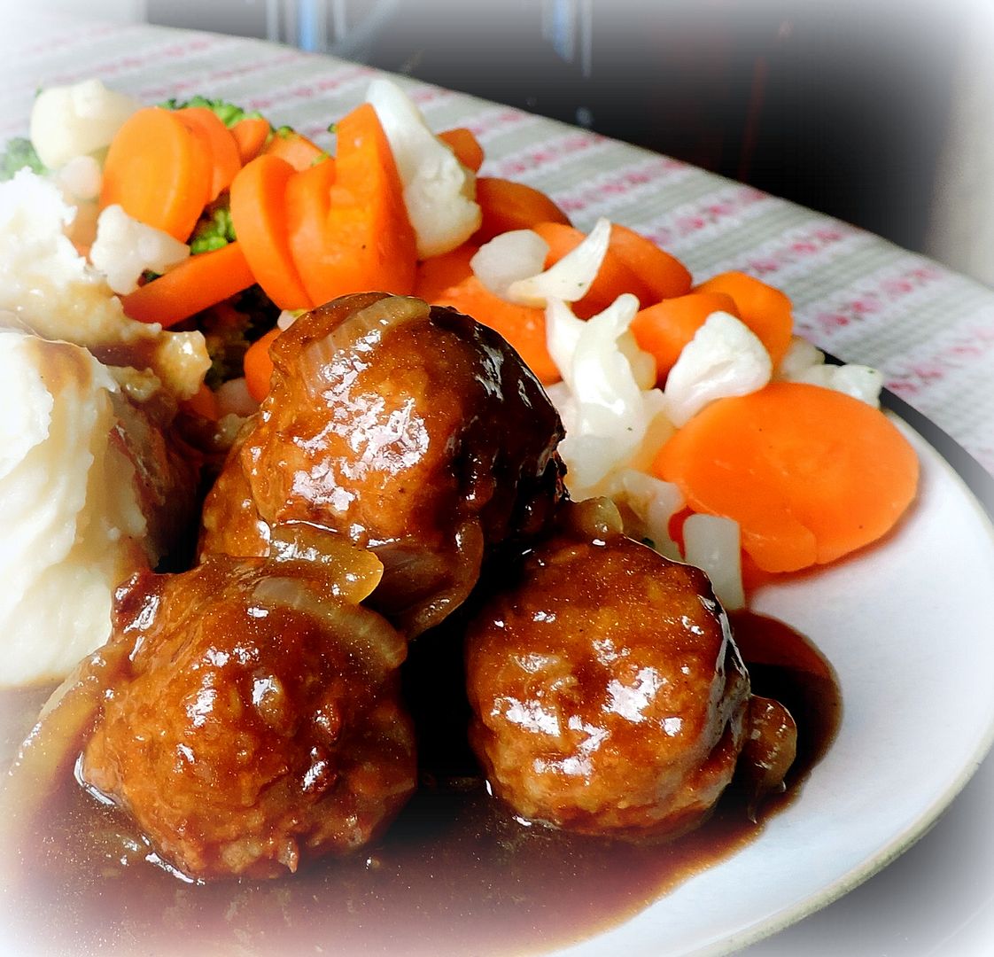 The English Kitchen Salisbury Meatballs